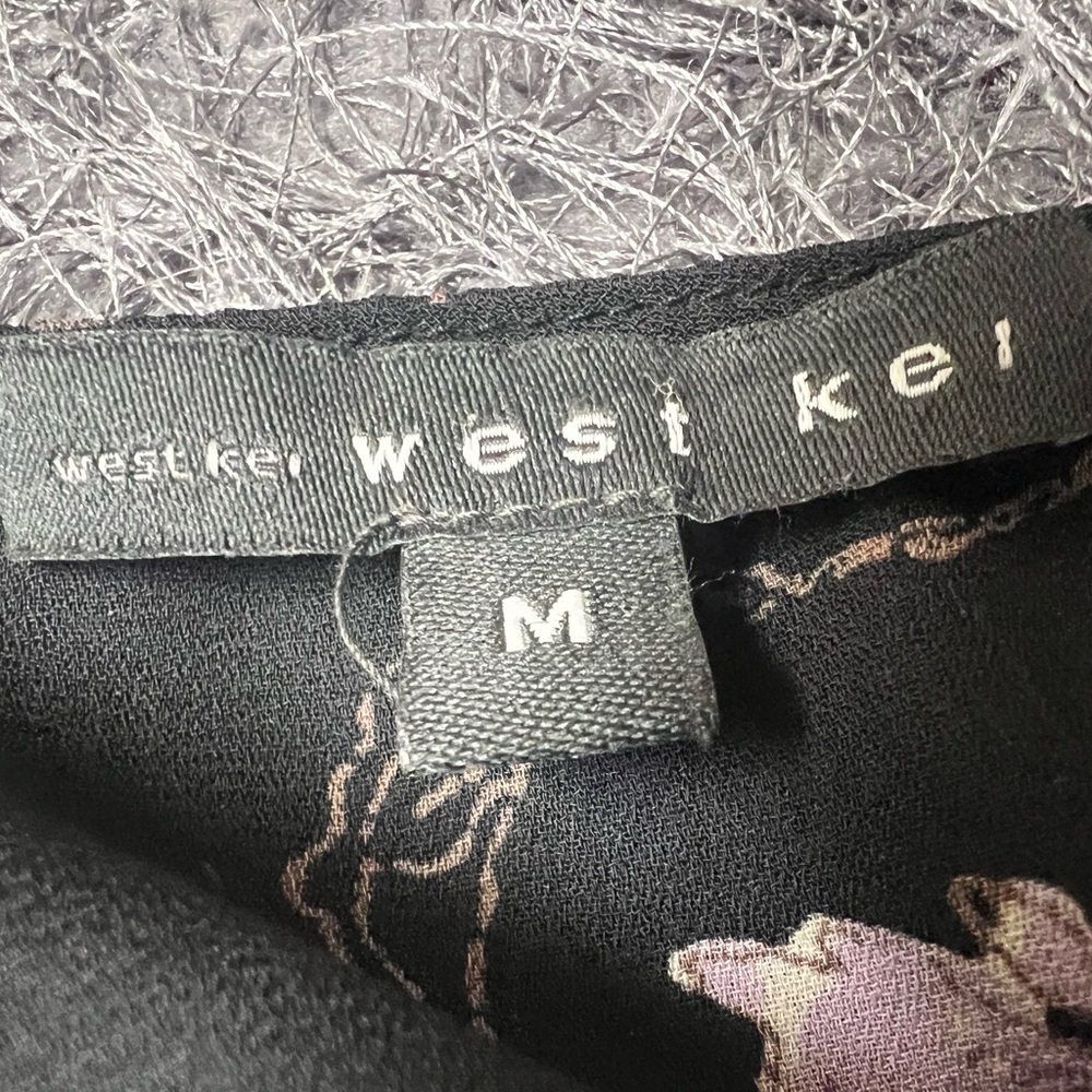 NWOT Black Wrap 3/4 Sleeve Blouse! - Picture 12 of 13